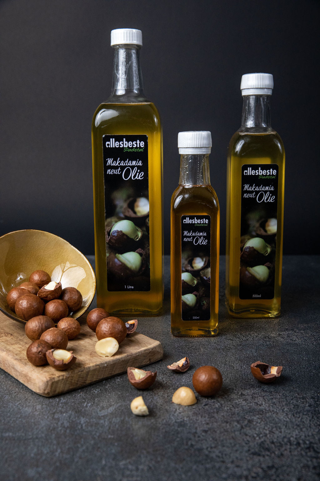 Pure Macadamia Nut Oil. Allesbeste Oil.